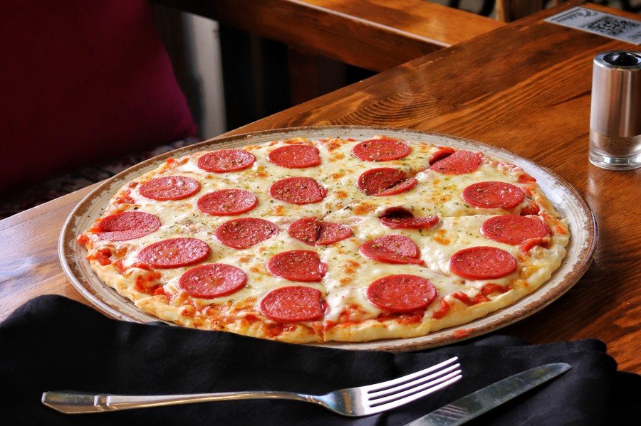 pepperoni pizza (BİG)